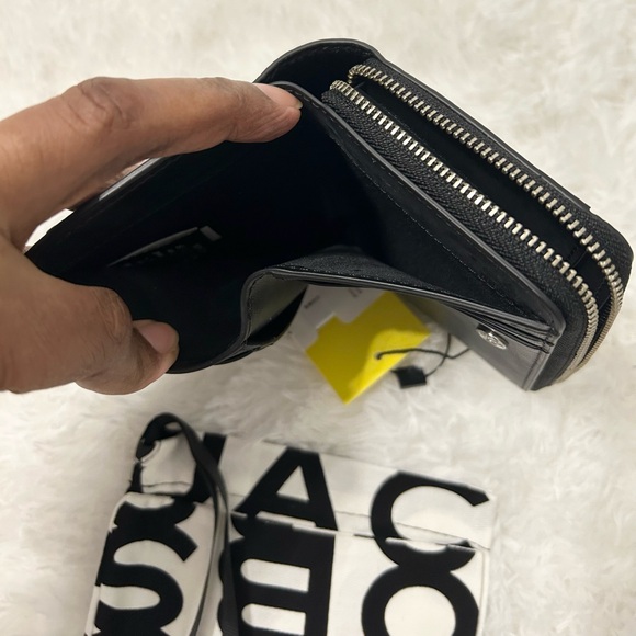 Marc Jacobs X Wizard of Oz The Friends of Dorothy Leather Wallet - Picture 13 of 13